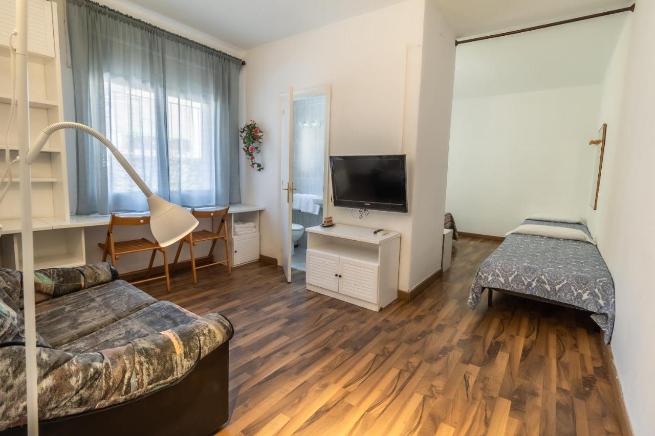 Fonda Can Dalfo By Vivere Stays L'Estartit Esterno foto
