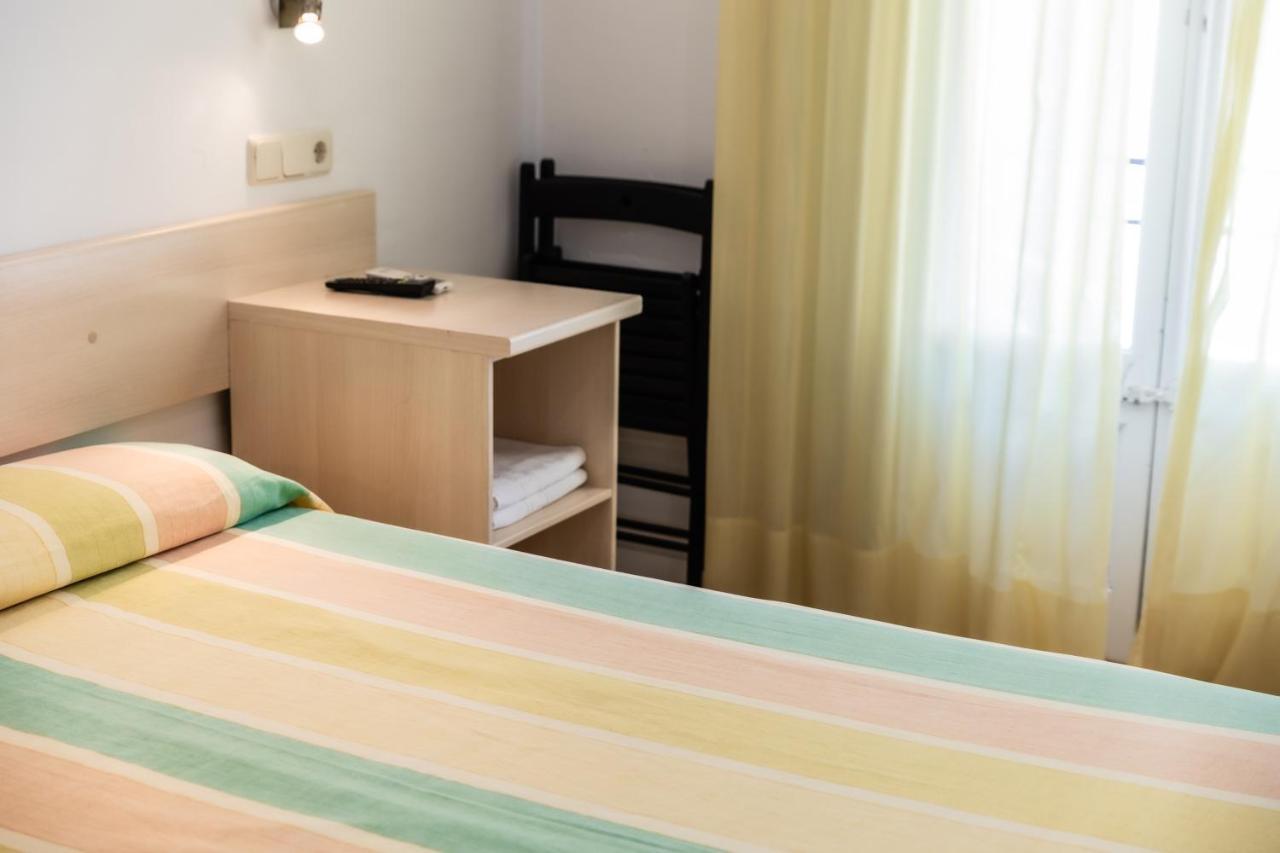 Fonda Can Dalfo By Vivere Stays L'Estartit Esterno foto