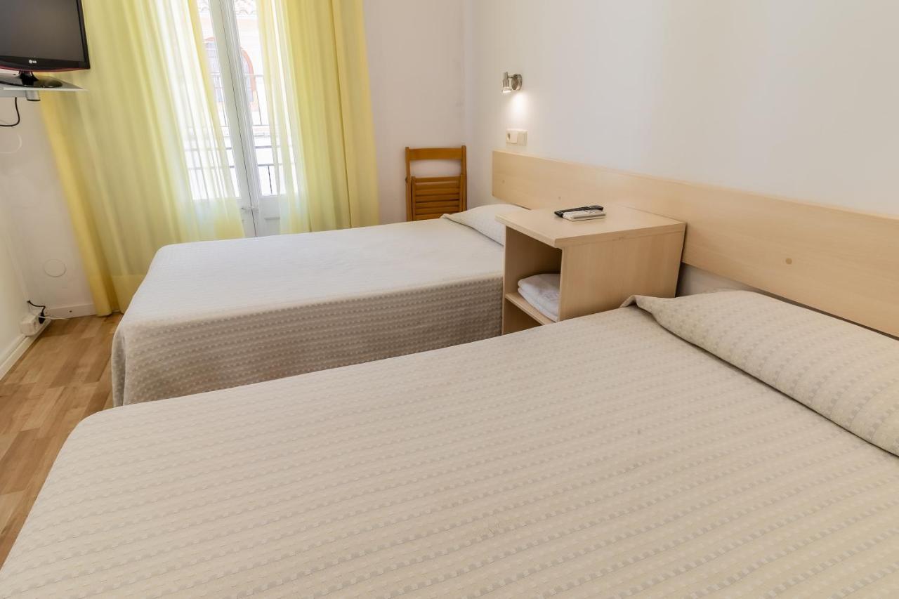 Fonda Can Dalfo By Vivere Stays L'Estartit Esterno foto
